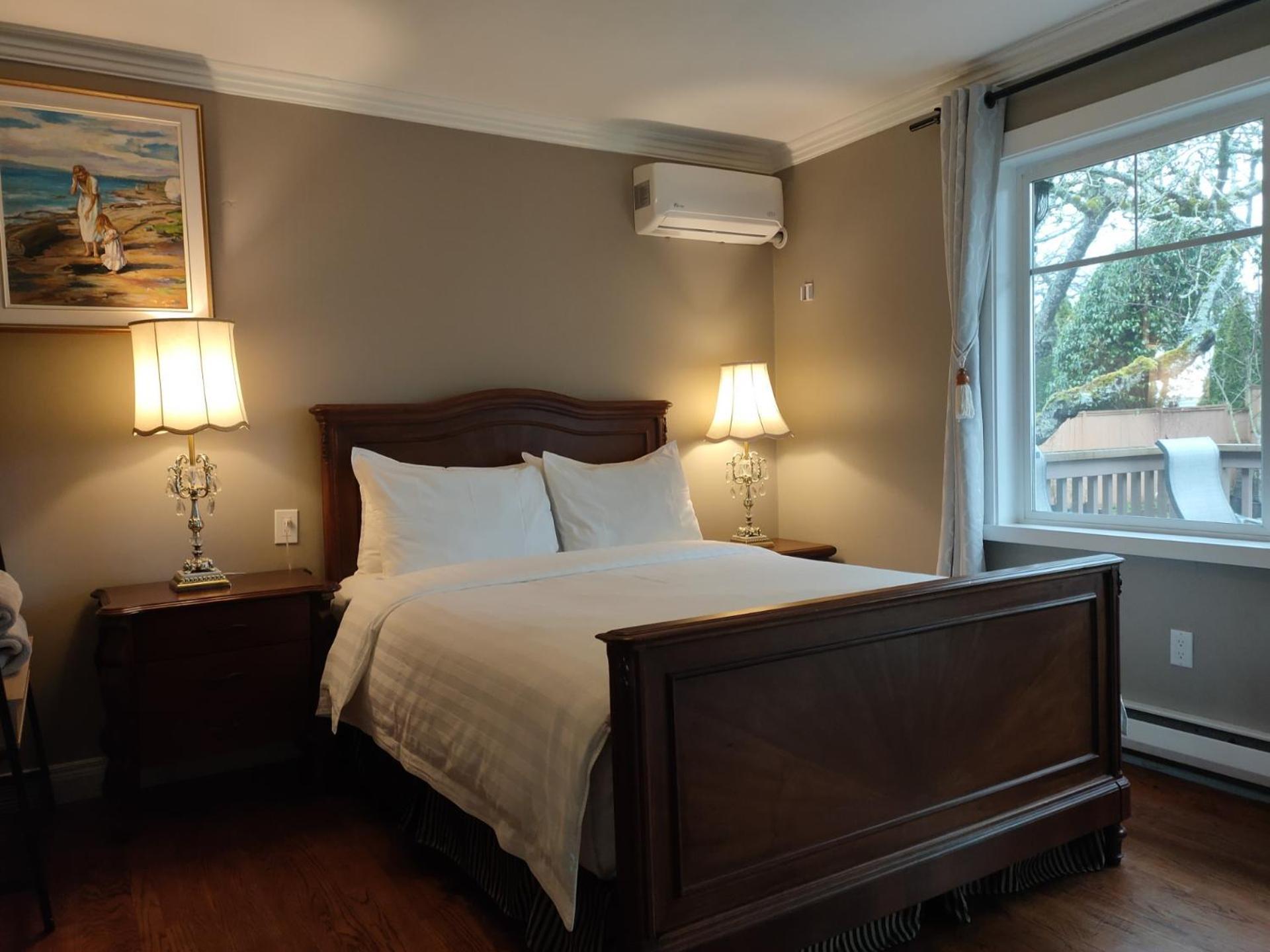 Semi Centre House Hotel White Rock Ngoại thất bức ảnh